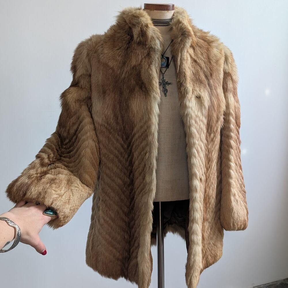 Vintage Golden Brown Real Fur Coat - Picture 7 of 12